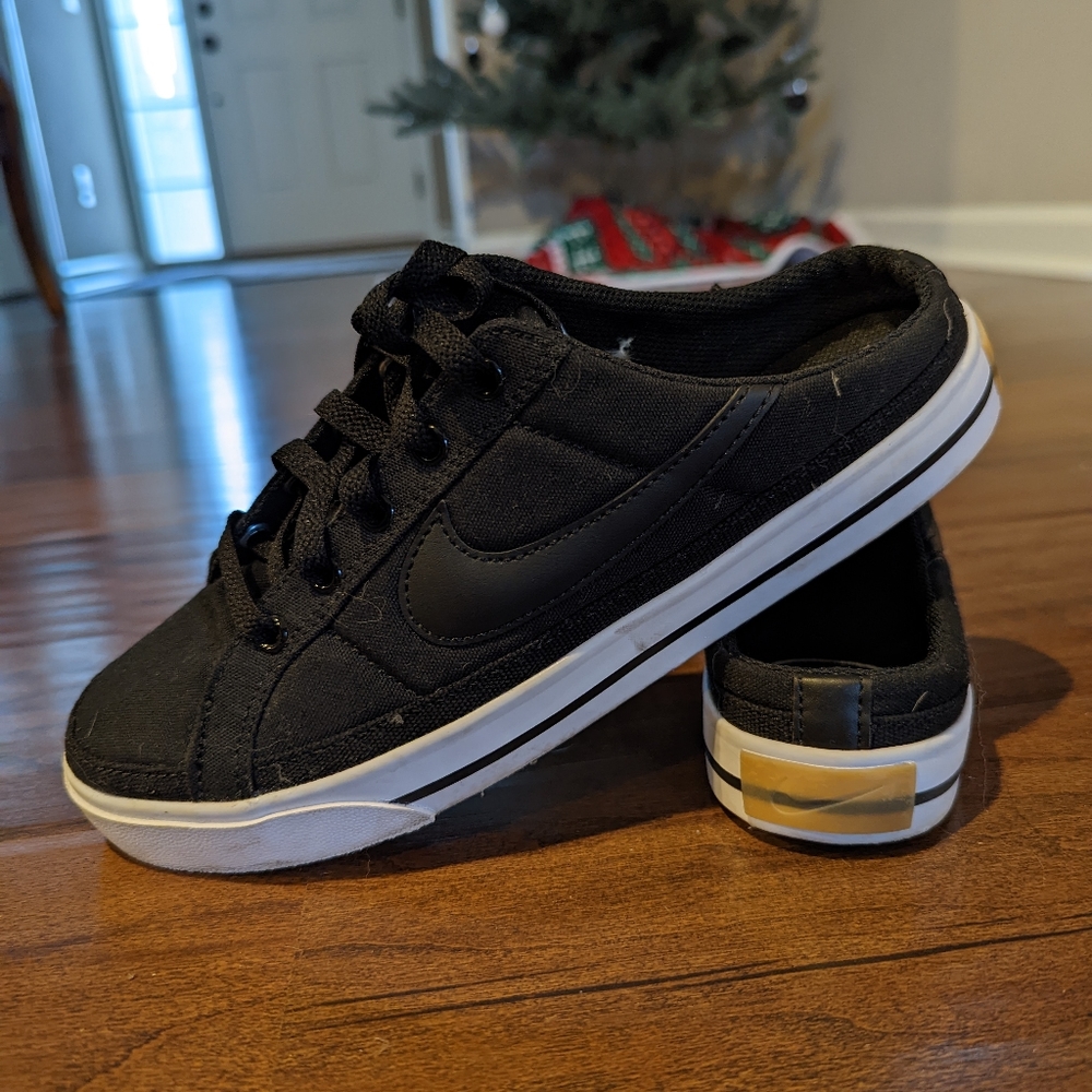 Nike Court Legacy Mule